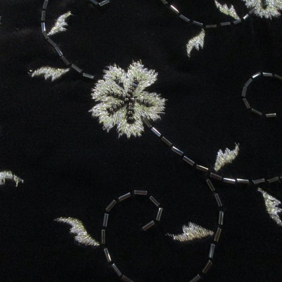 Kay Unger New York Bead & Embroidered Velvet Top - Picture 5 of 6